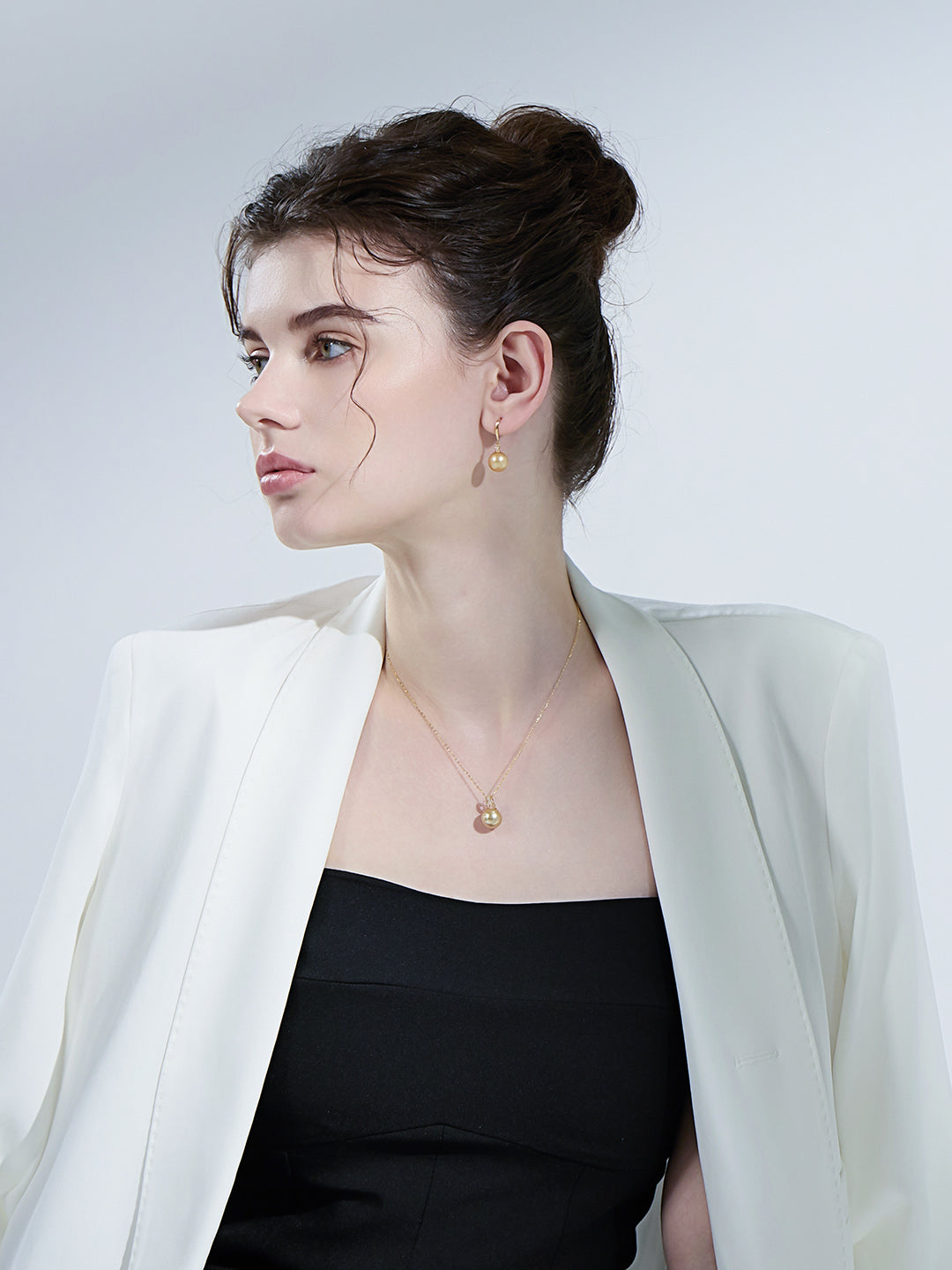 Collier en perles dorées de la mer du Sud en or massif 18 carats de qualité supérieure KN00193