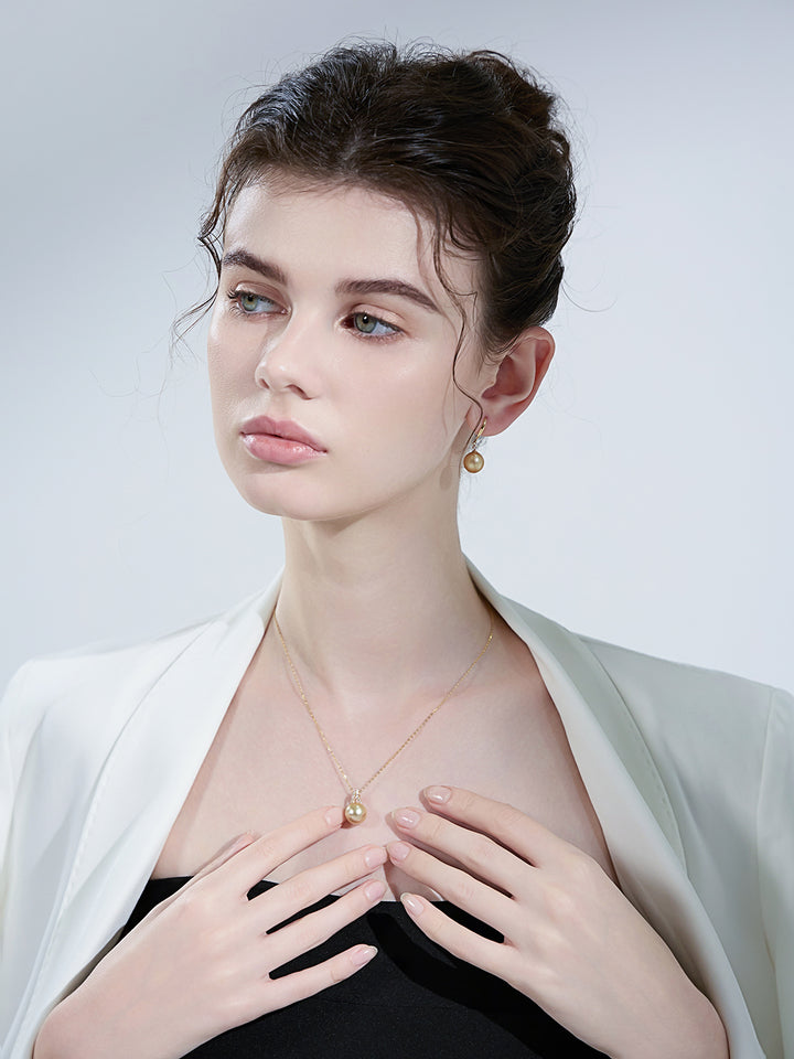 Collier en perles dorées de la mer du Sud en or massif 18 carats de qualité supérieure KN00193