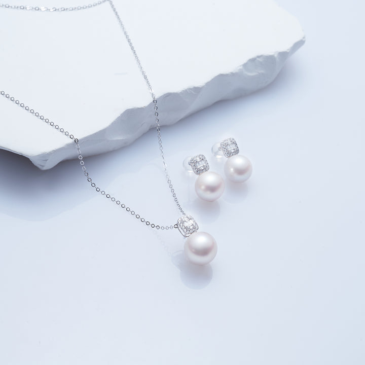 Orecchini di perle di Tahiti in oro massiccio 18 carati KE00096