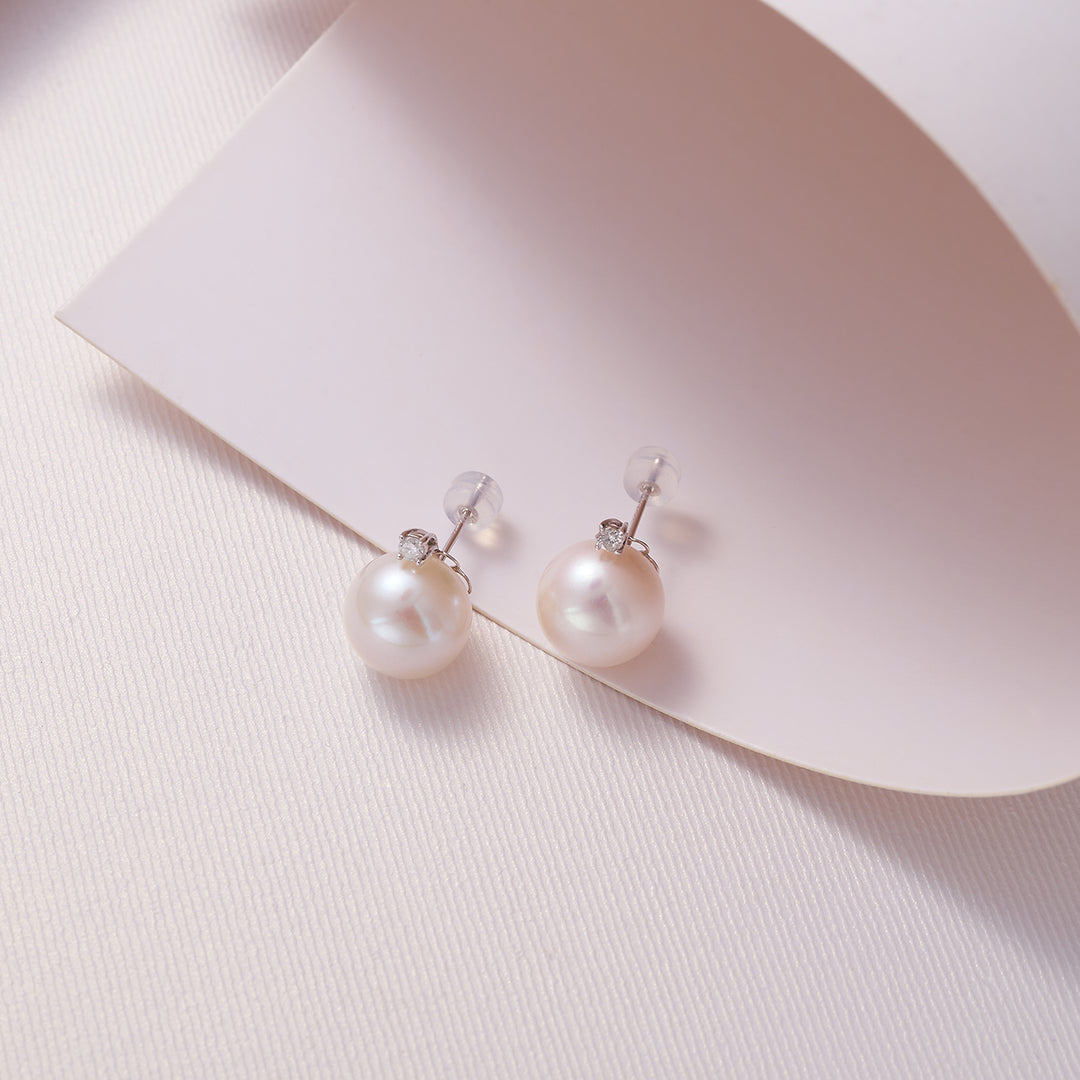 Boucles d'oreilles en perles Edison de qualité supérieure en or massif 18 carats KE00185