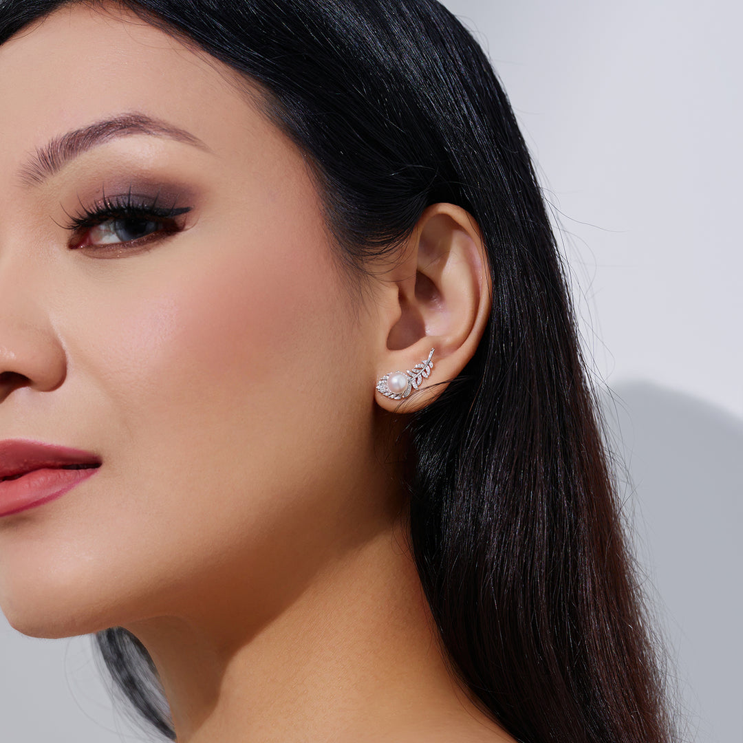 18K Hanadama Akoya Pearl Earrings KE00218 | FEATHER - PEARLY LUSTRE