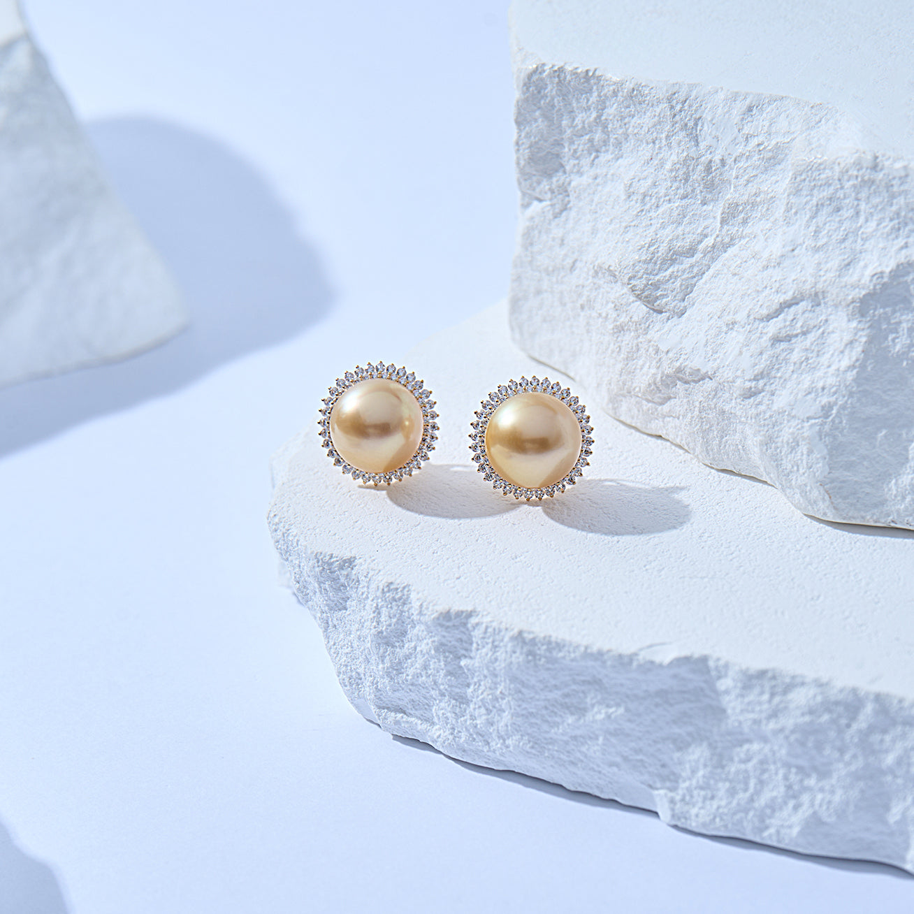 18K ソリッドゴールド 南洋ゴールデンパール ピアス 彼女への最高の