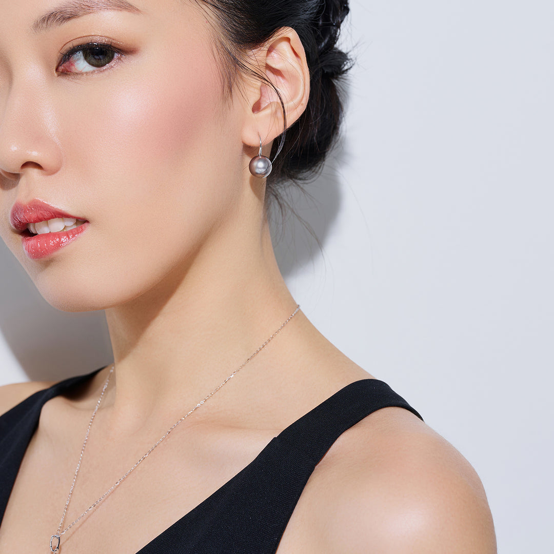 Elegant 18K Solid Gold﻿ Tahitian Pearl Earrings KE00264