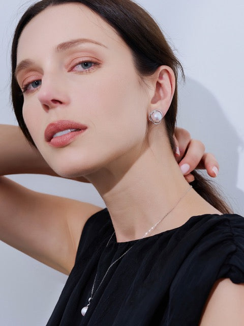 Orecchini con perla Edison in diamante in oro massiccio 18K KE00267 | Lady Boss