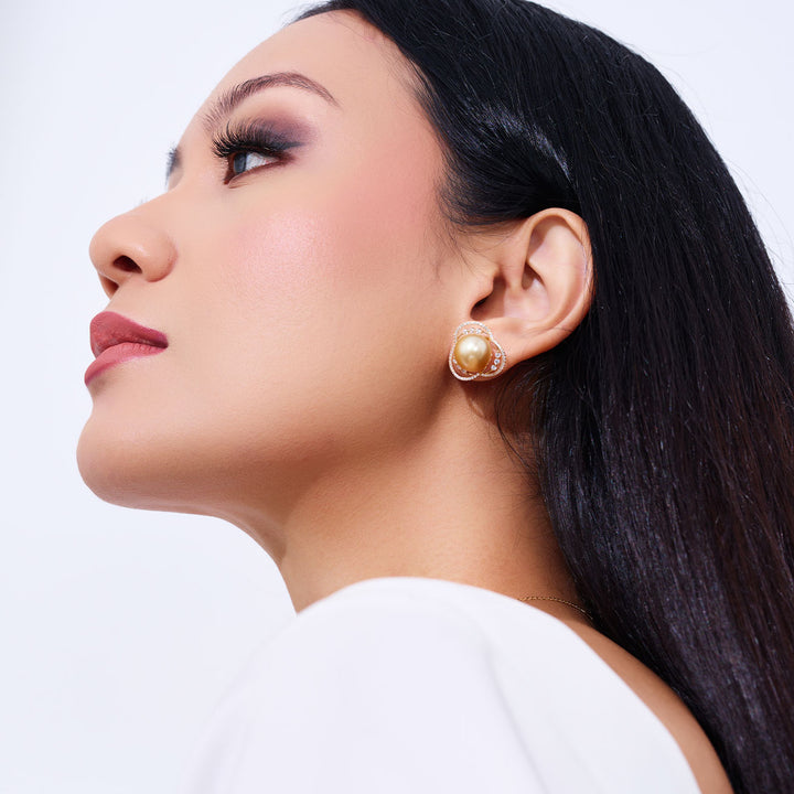 18K Solid Gold South Sea Golden Pearl Earring KE00275 - PEARLY LUSTRE