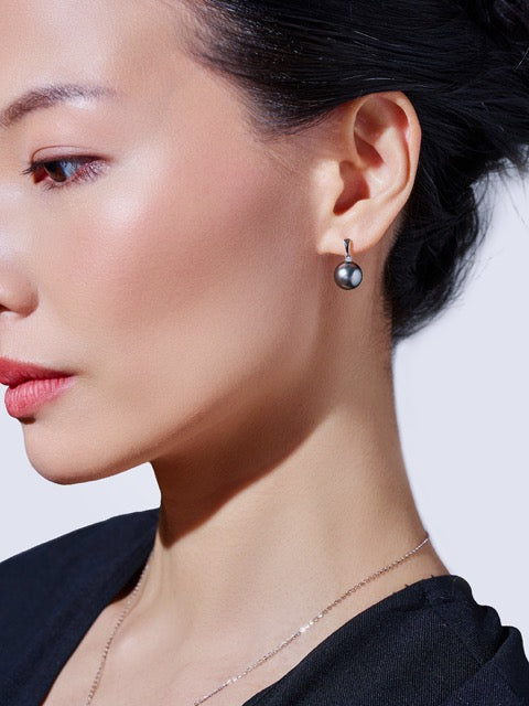 Boucles d'oreilles en perle de Tahiti diamant en or massif 18 carats KE00297