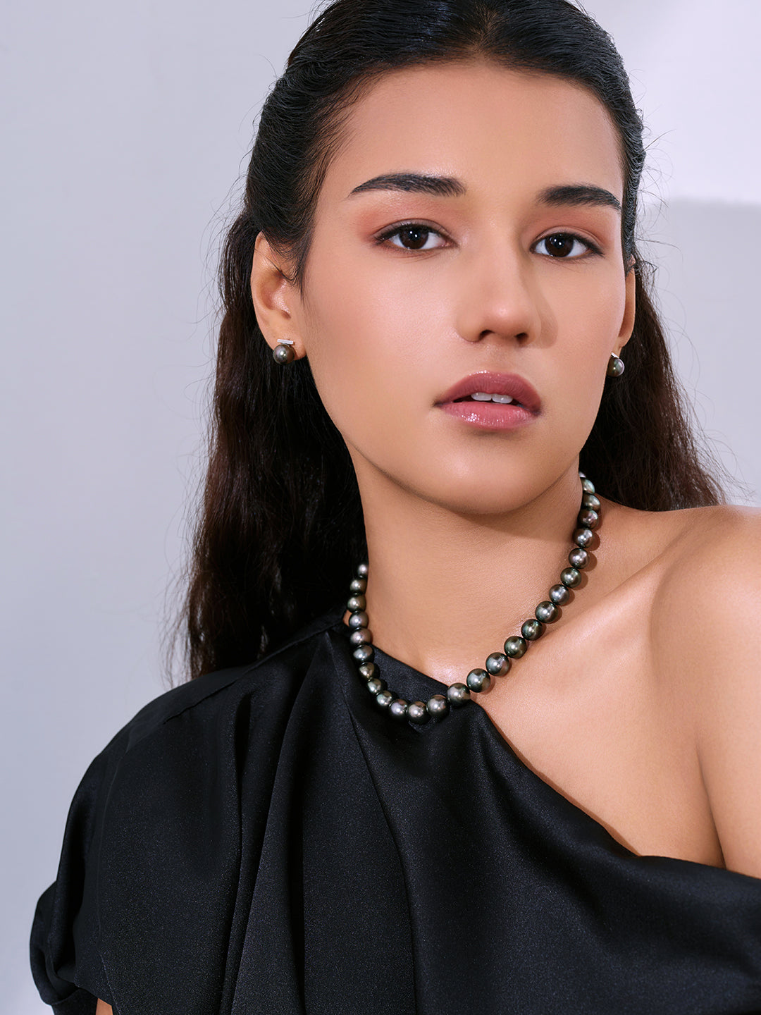 18k Solid Gold Aurora PEACOCK Tahitian Pearl Necklace KN00100