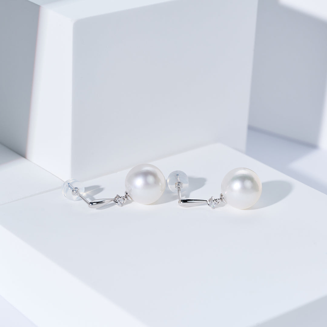 Pendiente de perla blanca australiana de oro macizo 18k KE00302