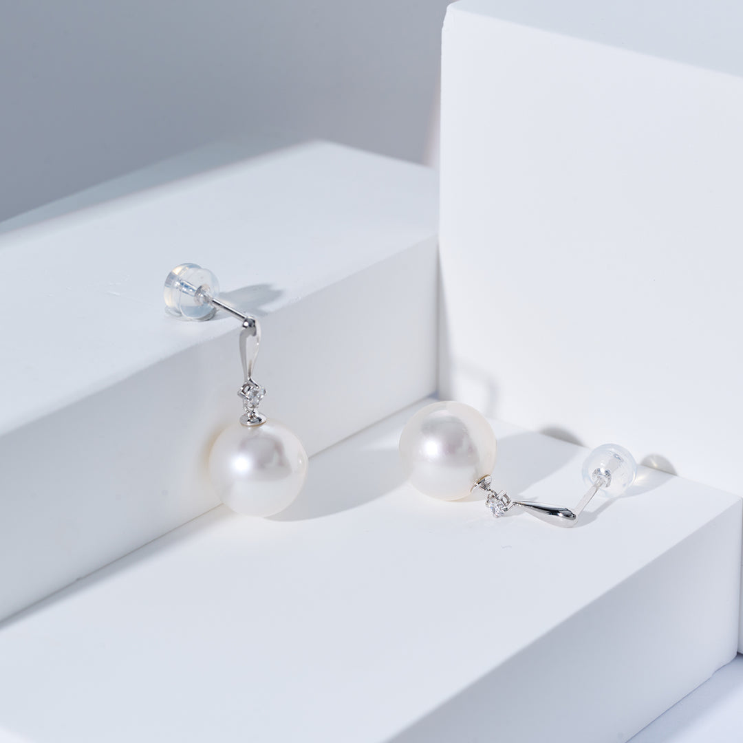 Pendiente de perla blanca australiana de oro macizo 18k KE00302