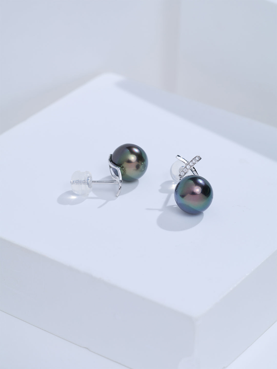 Top Grade 18K Solid Gold Tahitian Pearl Earrings KE00318 | X Collection