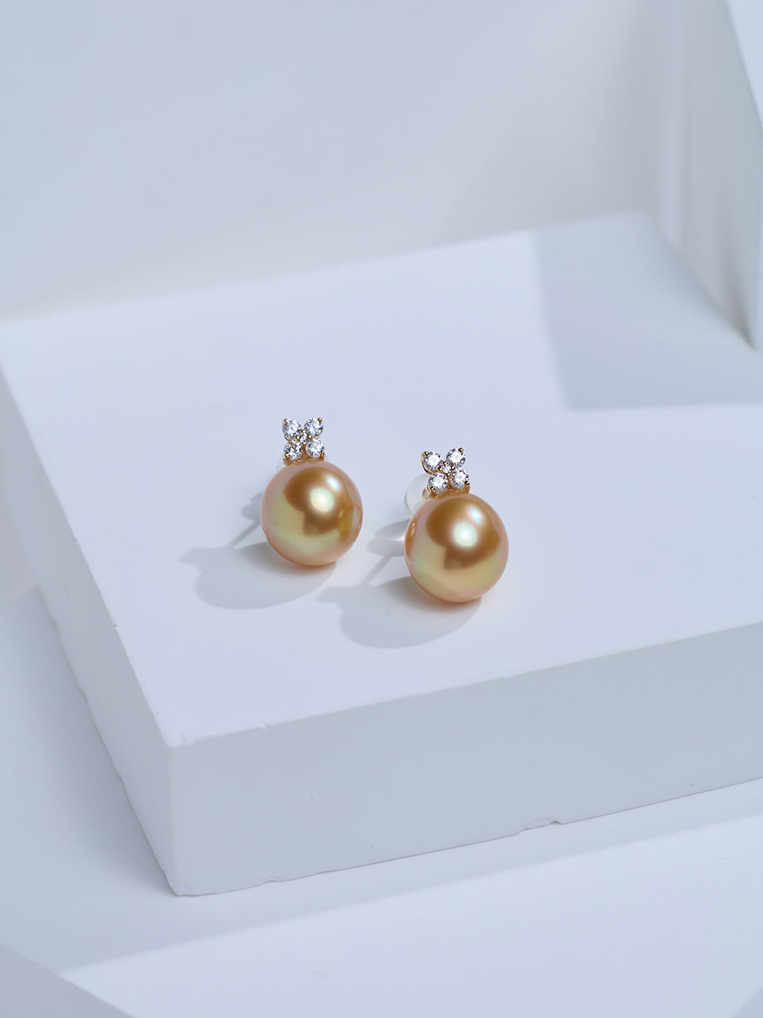 Top Grade 18K  South Sea Golden Pearl Earring KE00325