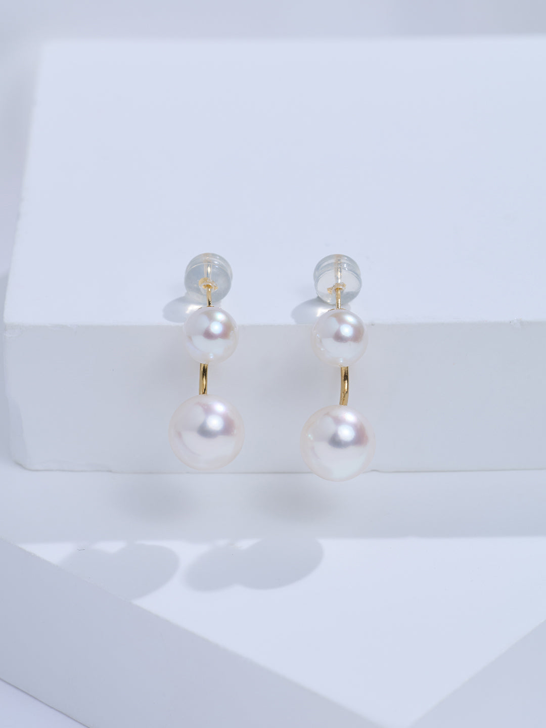 Top Grade 18K Gold Hanadama Akoya Pearl Earrings KE00328
