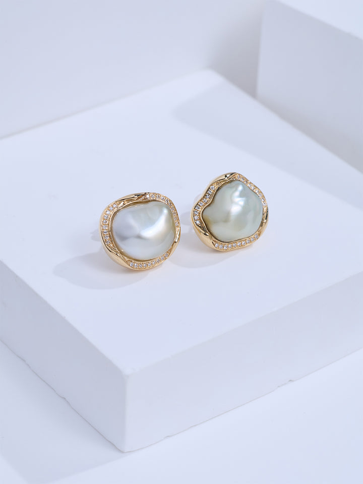 Pendientes de perlas Keshi de agua salada de oro macizo de 18k de máxima calidad KE00337
