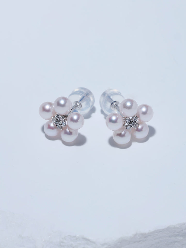 Pendientes de perlas Akoya de oro macizo de 18K de primera calidad KE00361