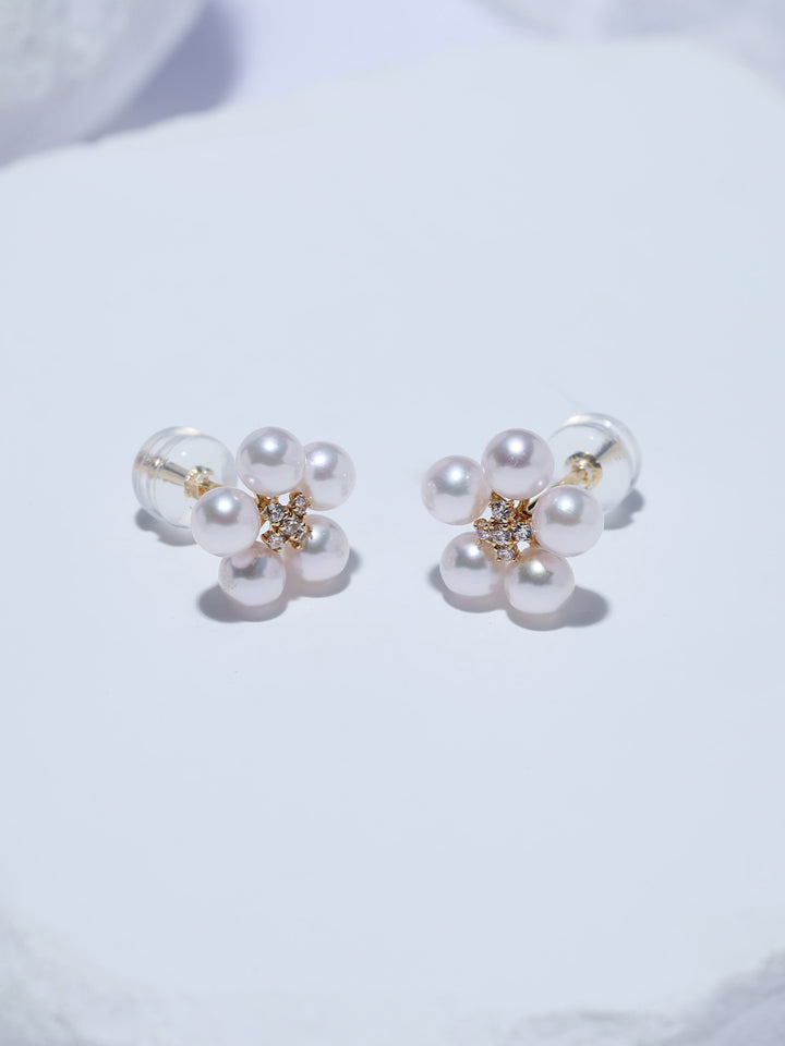 Orecchini con perle Akoya in oro massiccio 18K di qualità superiore KE00362