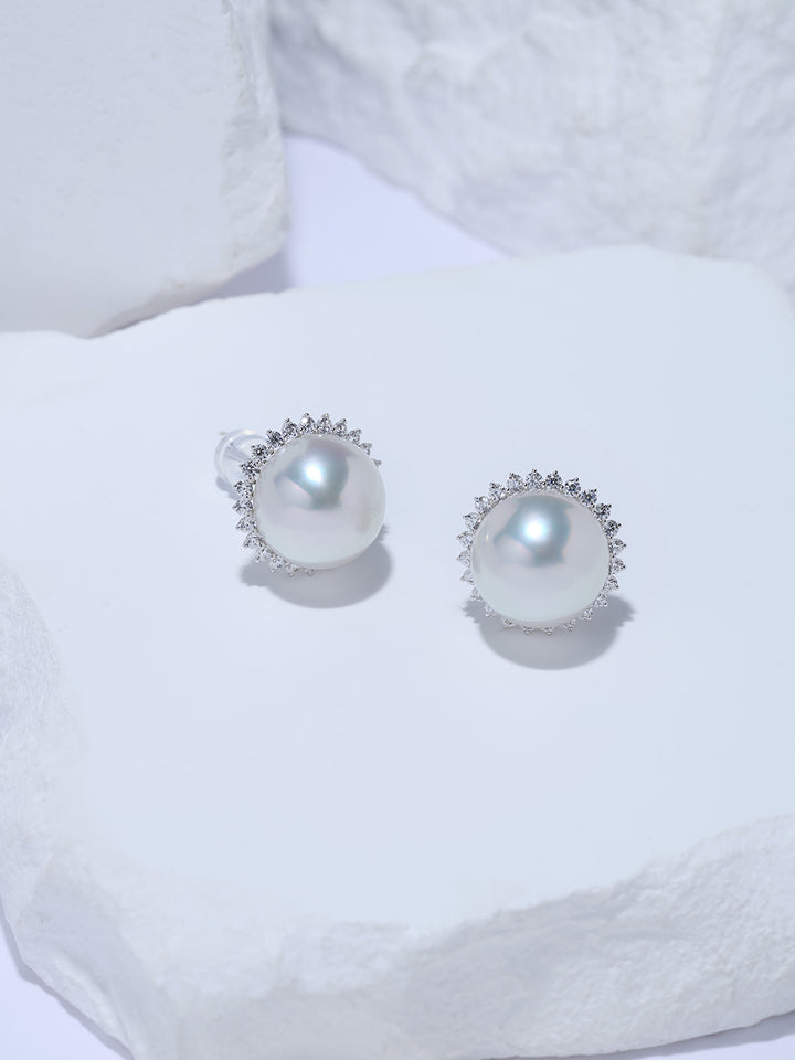 Pendientes de perlas blancas australianas de oro macizo de 18K y brillo excepcional KE00363