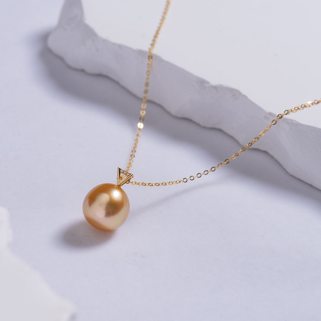 18k Gold South Sea Golden Pearl Necklace KN00127 - PEARLY LUSTRE