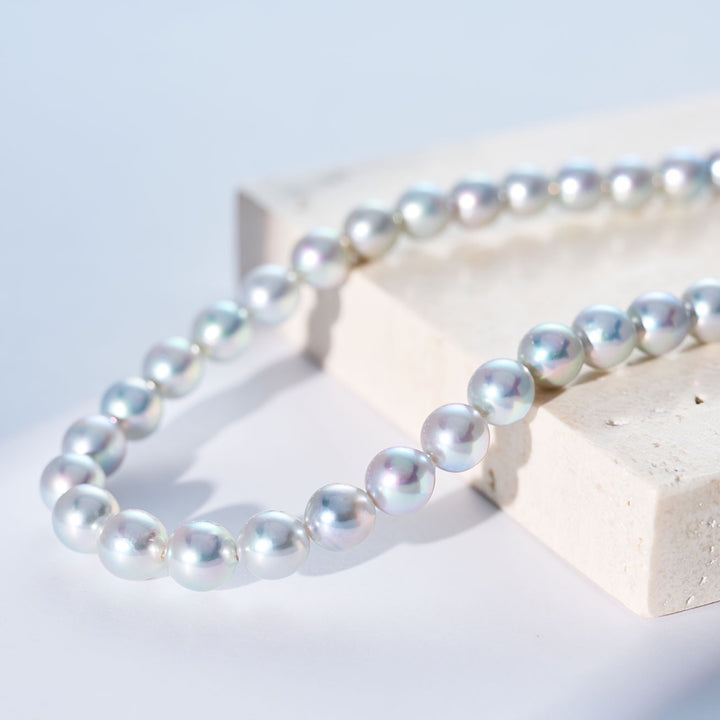 18 Karat Gold Top Luster Madama Akoya Perlenkette KN00145