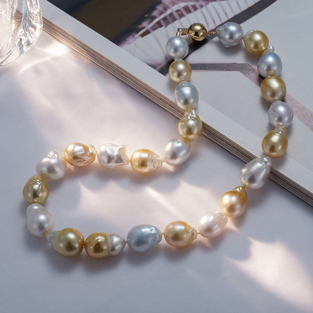 18k Gold Baroque South Sea Pearl Necklace KN00155 - PEARLY LUSTRE
