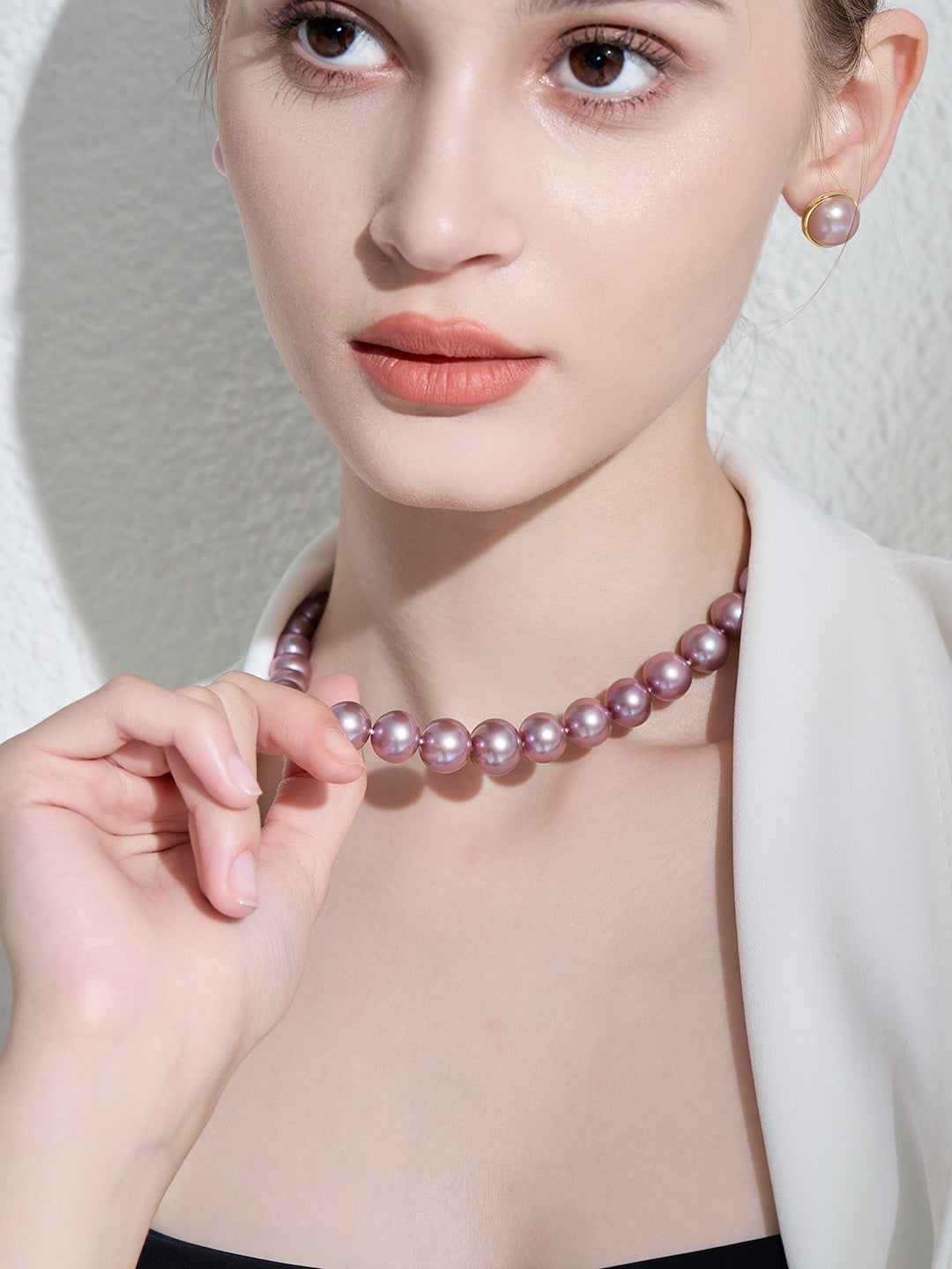 18 Karat Gold Top Lustre Edison Lila Perlenkette KN00160