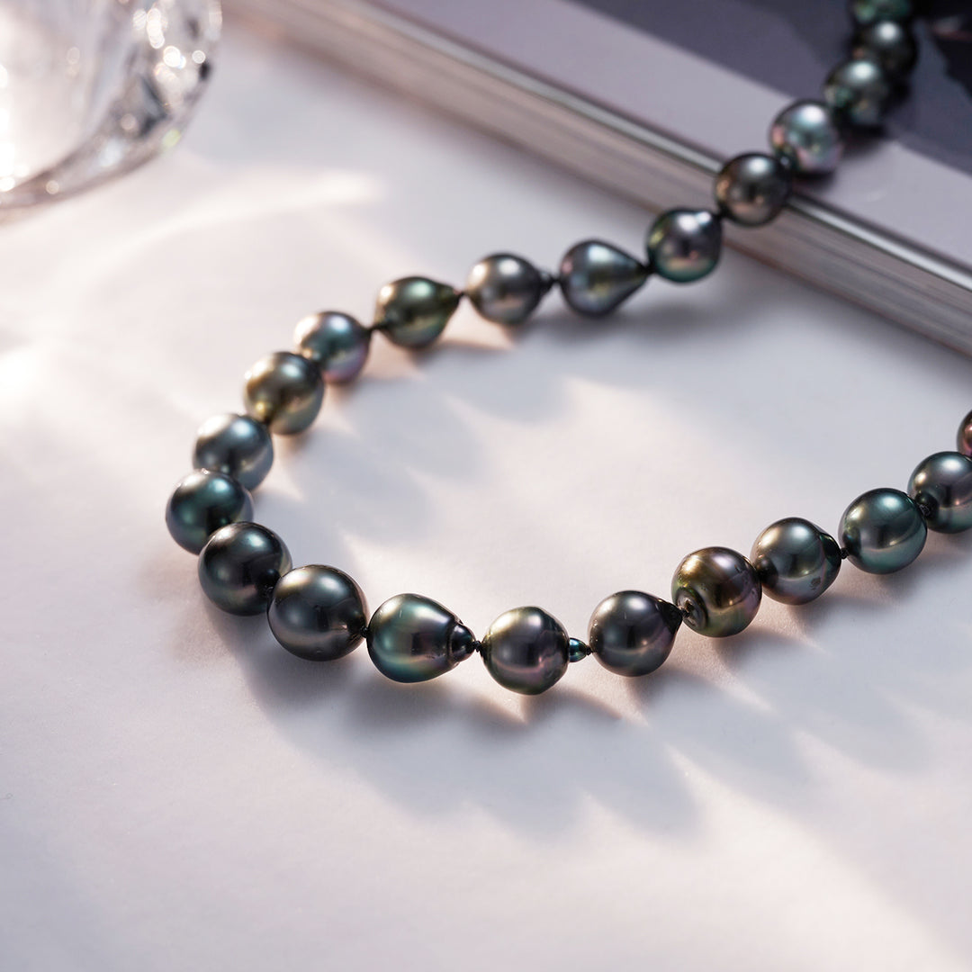 Top Lustre 18k Gold Baroque Tahitian Pearl Necklace KN00167 - PEARLY LUSTRE