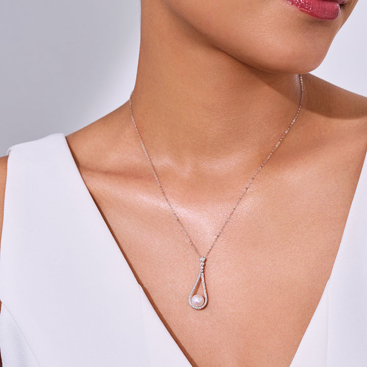 Collier en or massif 18 carats avec perle d'eau douce KN00175