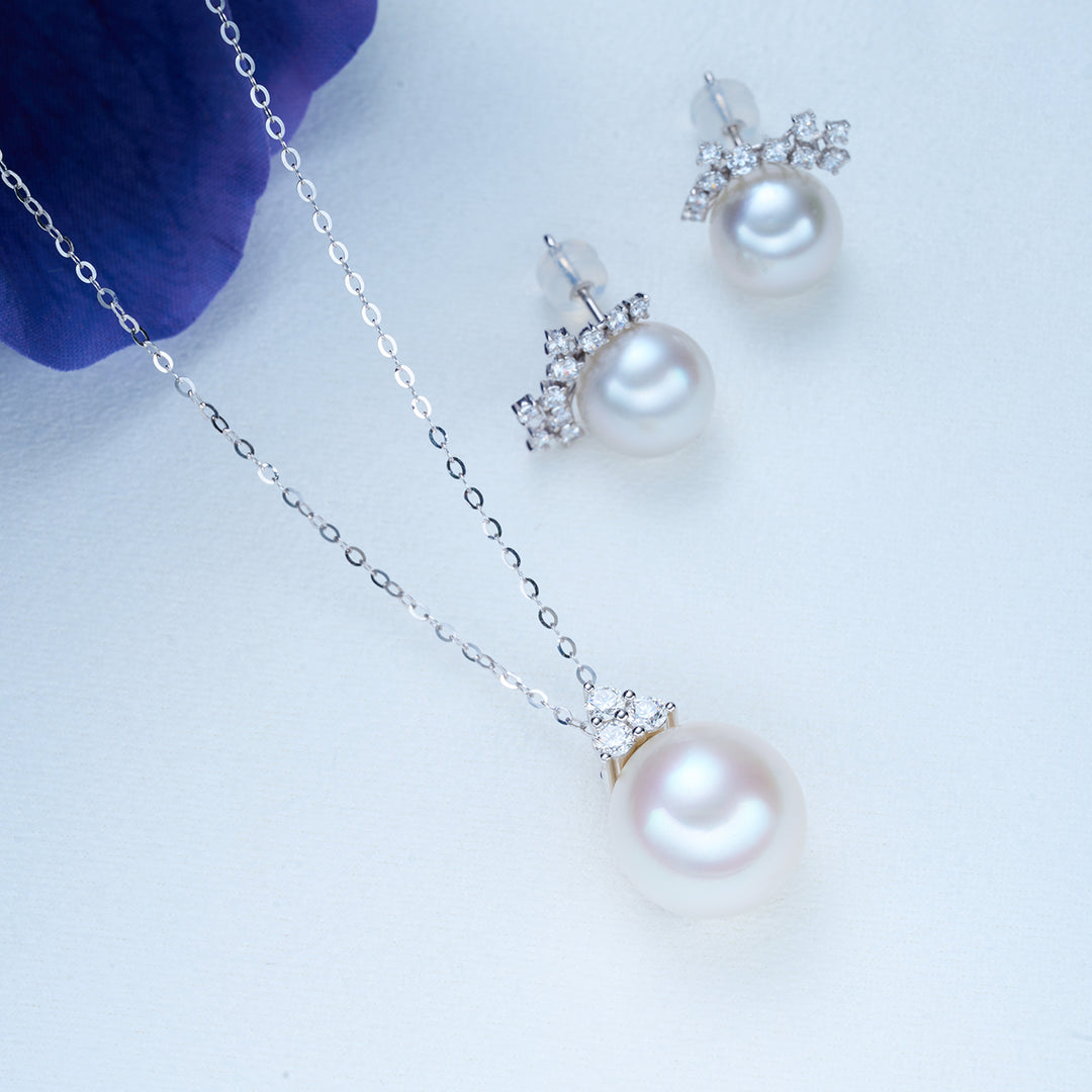 18K Solid Gold Diamond Australian White Saltwater Pearl Necklace KN00216 - PEARLY LUSTRE