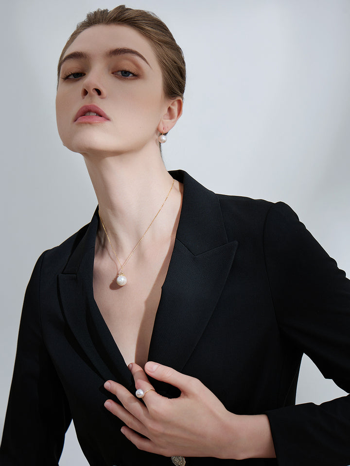 Collar de perlas Edison de oro macizo de 18 k KN00227