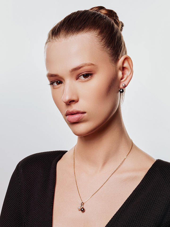 Collar de Perlas de Agua Salada con Diamantes en Oro Sólido de 18 Quilates KN00236 | ARMONÍA