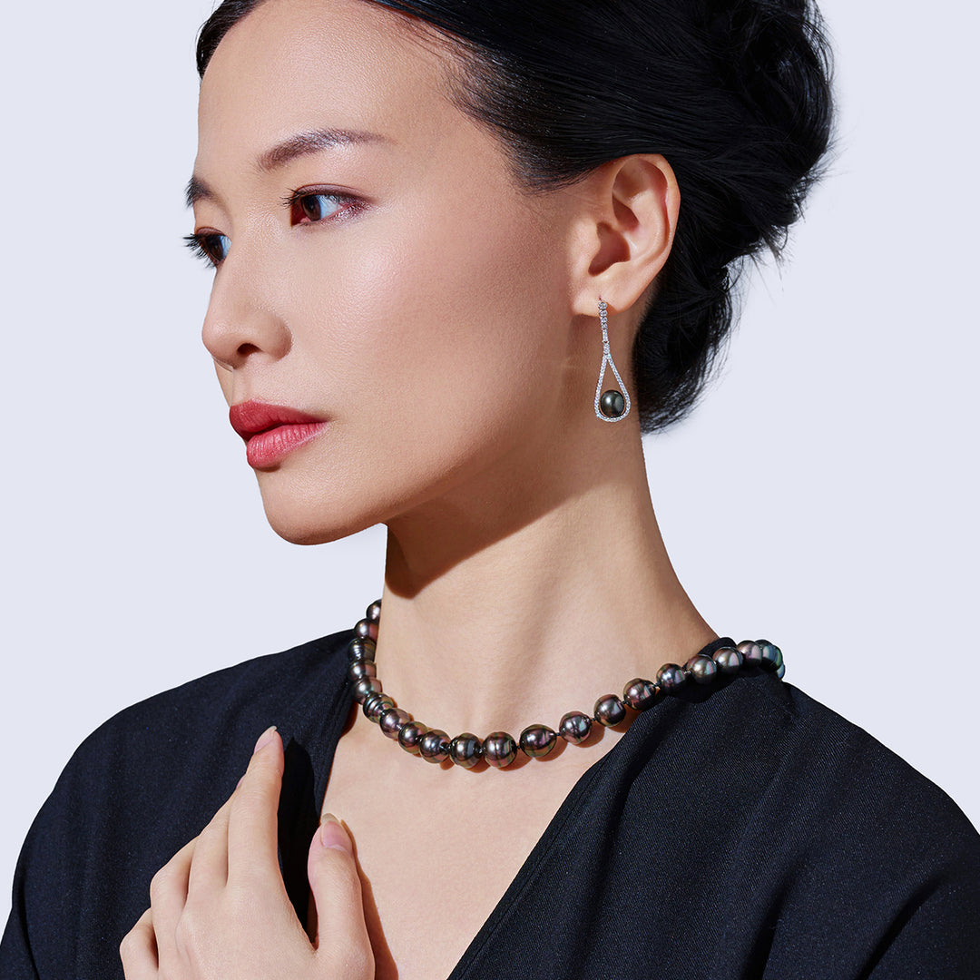 قلادة لؤلؤة تاهيتي قوس قزح من الذهب الخالص عيار 18 قيراط KN00247