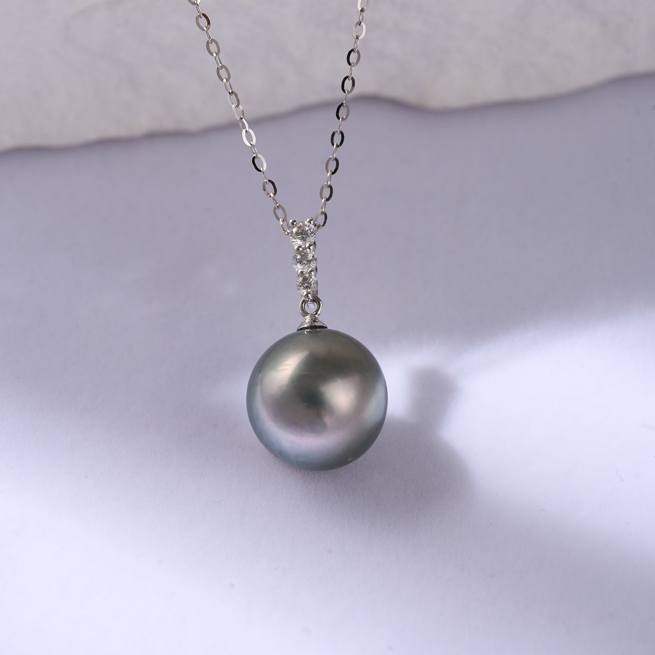 Saltwater Tahitian Pearl 18K Solid Gold Necklace KN00253 - PEARLY LUSTRE