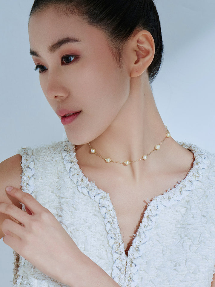 Collier de perles Akoya en or massif 18 carats KN00259