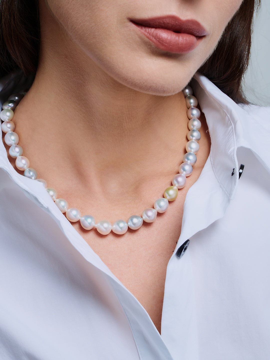 18k Gold Top Glanz Mehrfarbige Akoya-Perlenkette KN00273