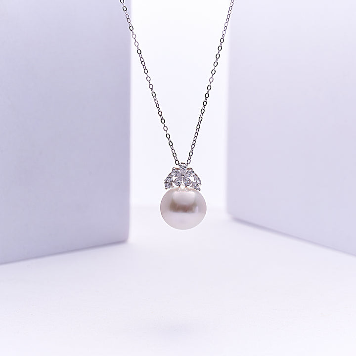 18K Solid Gold Australian White South Sea Pearl Necklace KN00286 - PEARLY LUSTRE