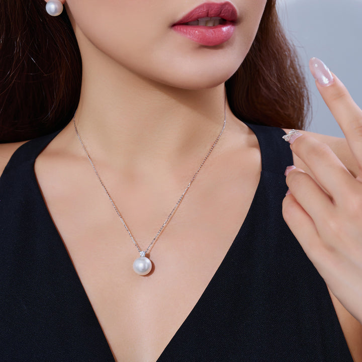 18K Solid Gold Australian White South Sea Necklace KN00347