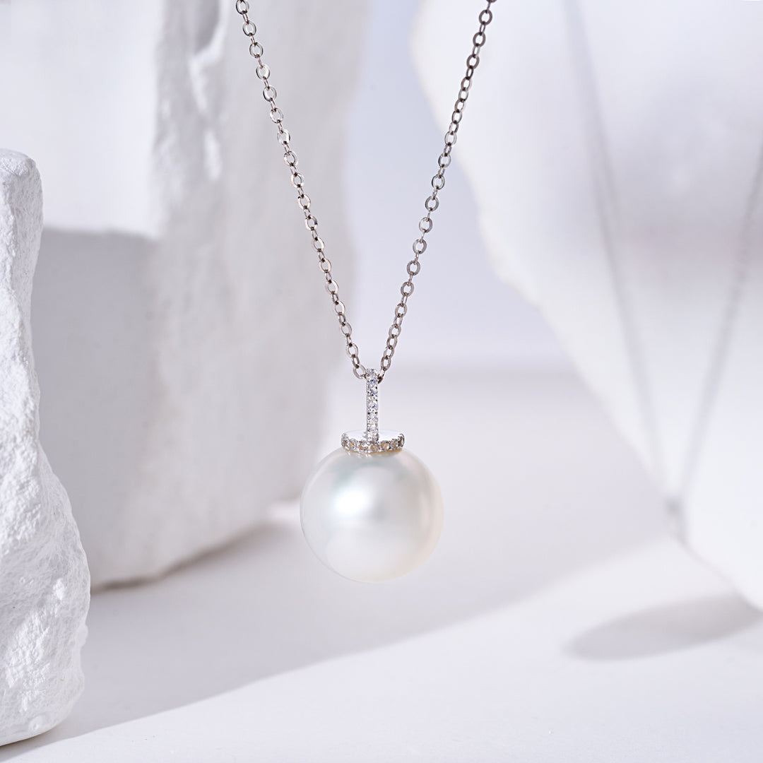 18K Solid Gold Australian White South Sea Necklace KN00348 - PEARLY LUSTRE