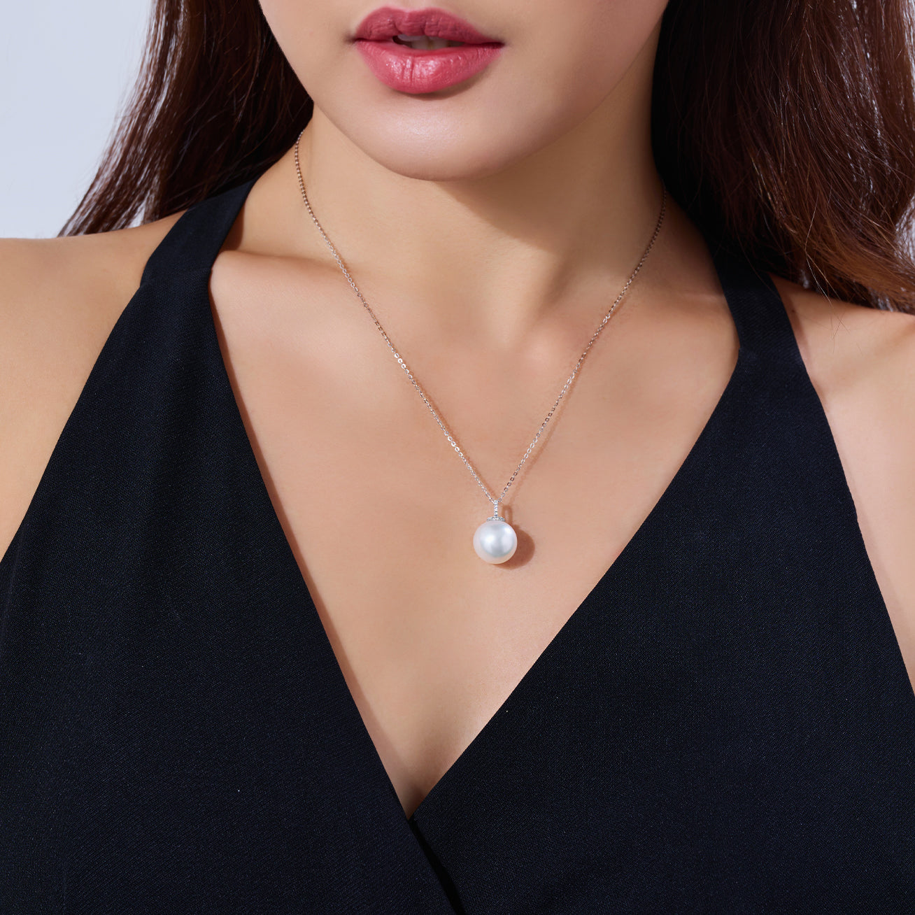 18K Solid Gold Australian White South Sea Necklace KN00348 - PEARLY LUSTRE