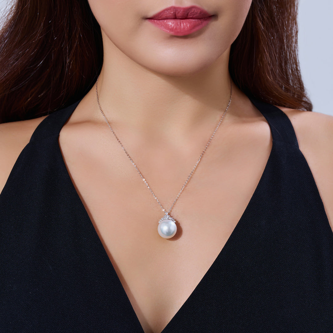 18K Solid Gold Australian White South Sea Necklace KN00349