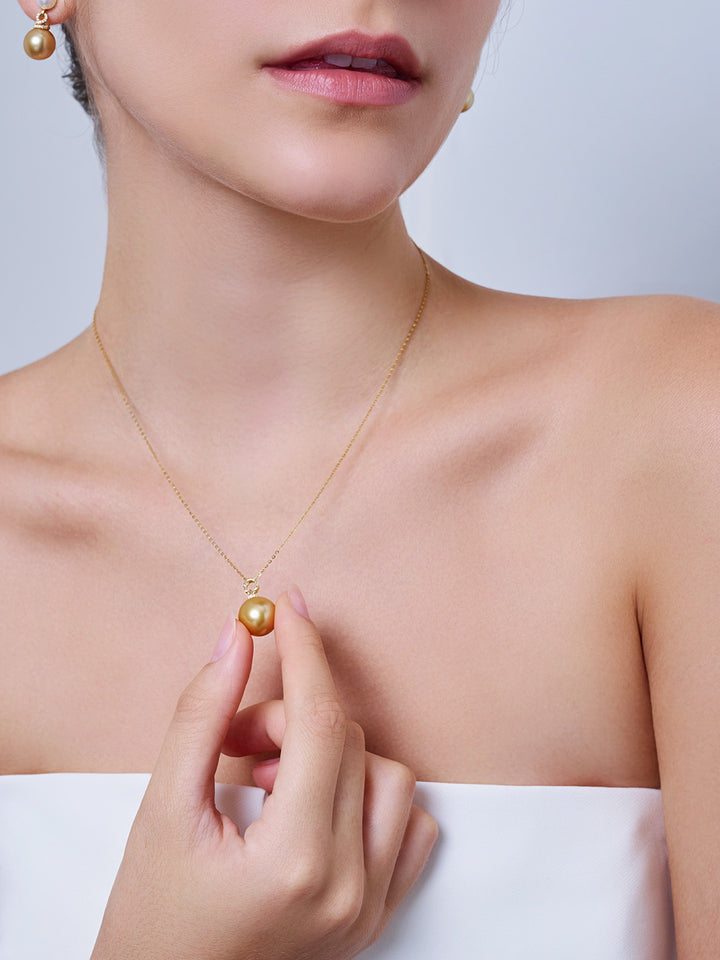 18K Solid Gold South Sea Golden Pearl Necklace KN00359