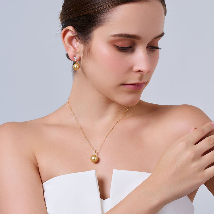 Collar de perlas doradas del mar del sur de oro macizo 18K KN00361