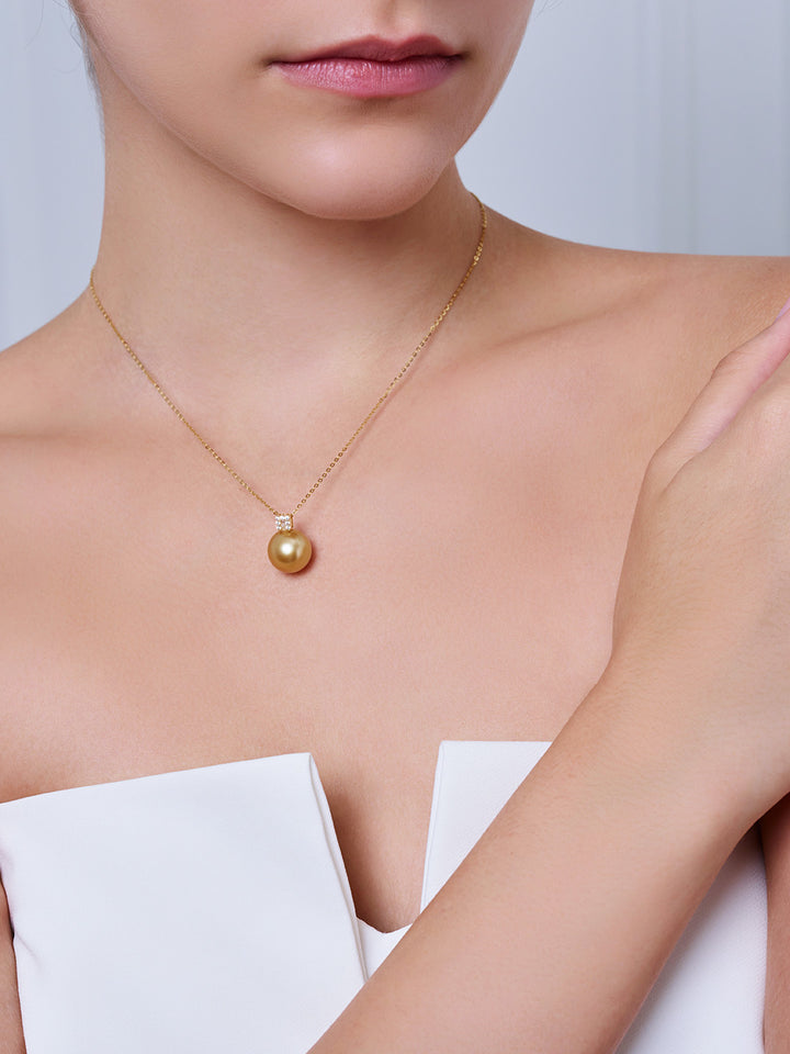 18K Solid Gold South Sea Golden Pearl Necklace KN00362