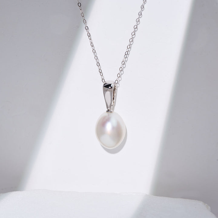 Collier en perles d'eau salée blanche australienne en or massif 18 carats KN00369