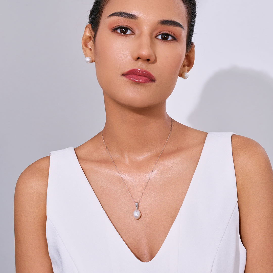 عقد لؤلؤ مائي أبيض أسترالي من الذهب الخالص عيار 18 قيراط KN00369