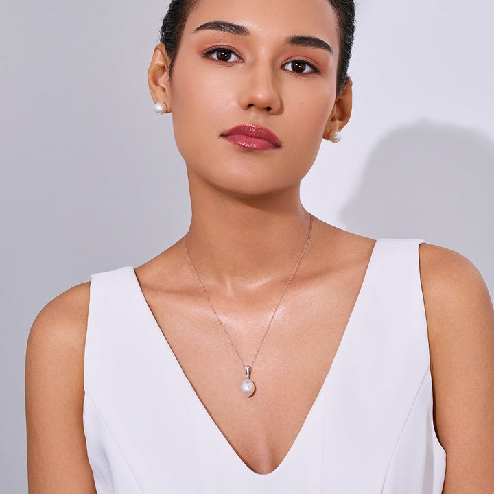 عقد لؤلؤ مائي أبيض أسترالي من الذهب الخالص عيار 18 قيراط KN00369