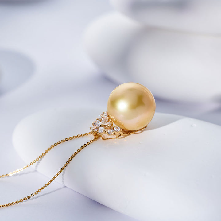 18K 솔리드 골드 남해 골든 진주 목걸이 KN00378