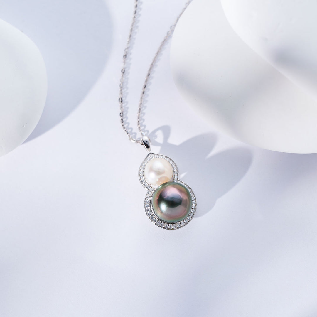 Collar de perlas tahitianas de agua salada de oro macizo 18K KN00381