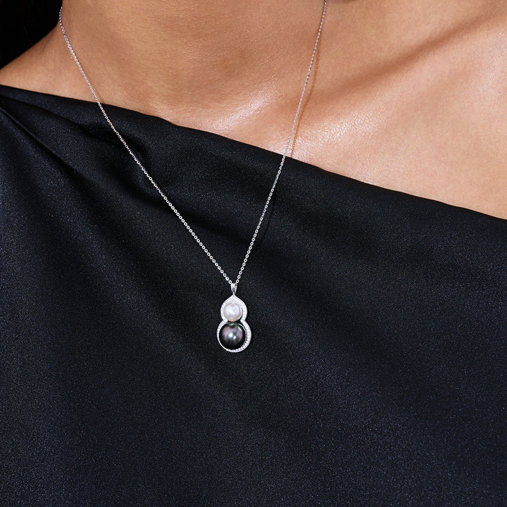 عقد لؤلؤ تاهيتي مائي مالح من الذهب الخالص عيار 18 قيراط KN00381