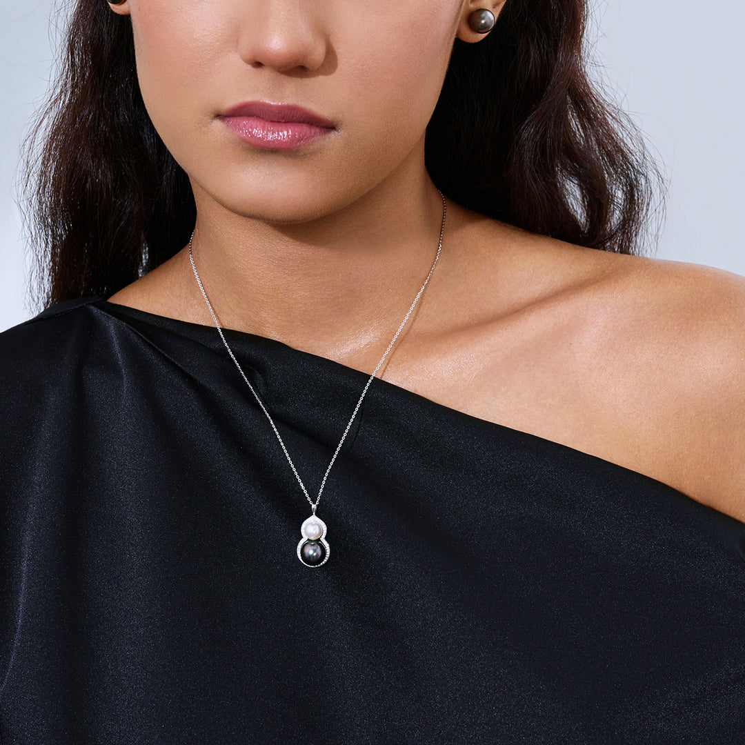 عقد لؤلؤ تاهيتي مائي مالح من الذهب الخالص عيار 18 قيراط KN00381