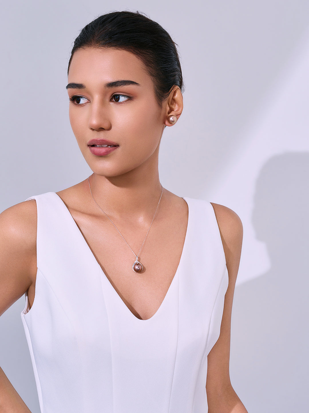 Collier en perle violette Edison en or massif 18K KN00382