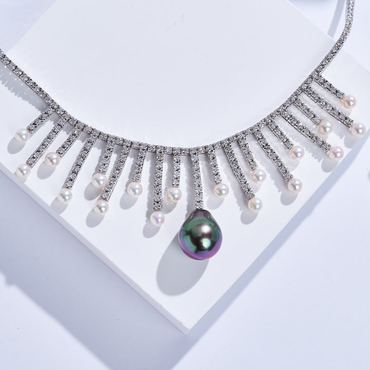 Kalung Mutiara Air Masin Berlian Emas Tulen 18K KN00392